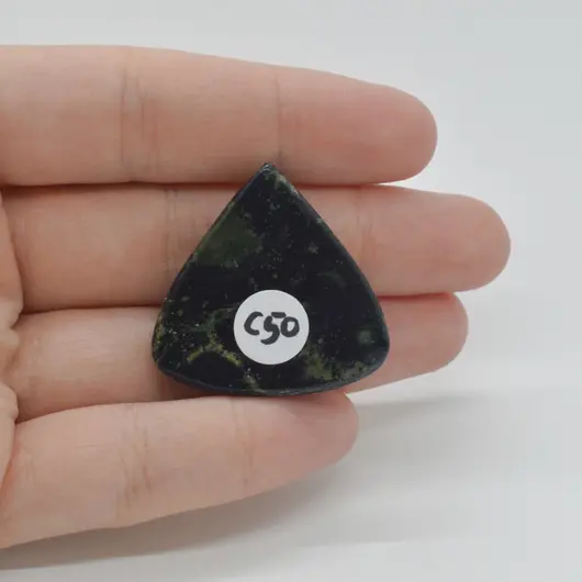 Cabochon Jasp Kambaba 32x31x6mm C50, imagine 2