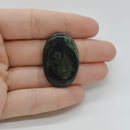Cabochon Jasp Kambaba 33x22x6mm C20