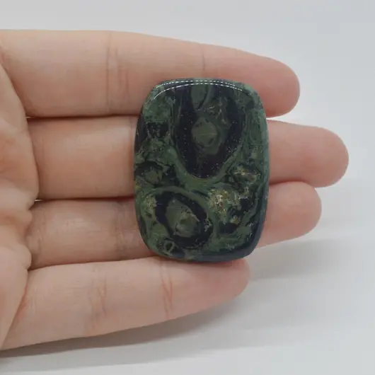 Cabochon Jasp Kambaba 39x29x5mm C55