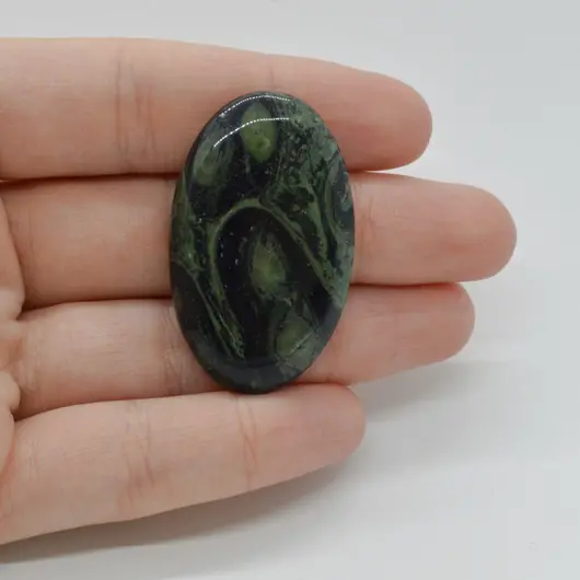 Cabochon Jasp Kambaba 41x25x6mm C18