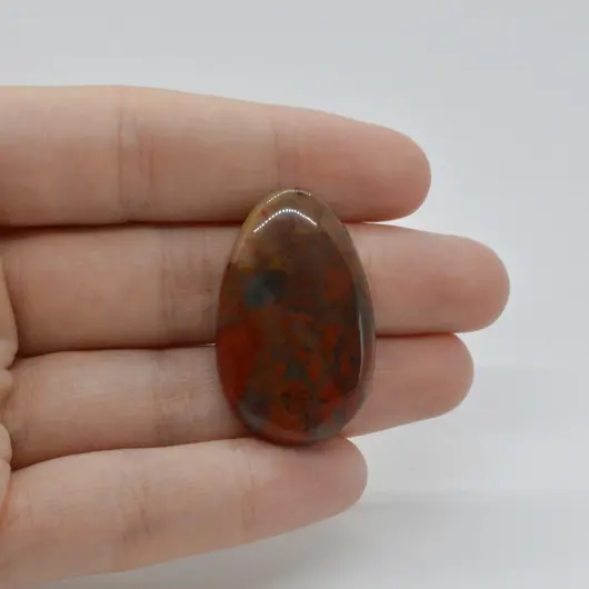 Cabochon Jasp Rosu 34x21x6mm C103