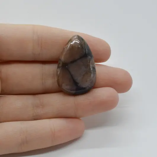 Cabochon Kiastolit 31x21x6mm C41