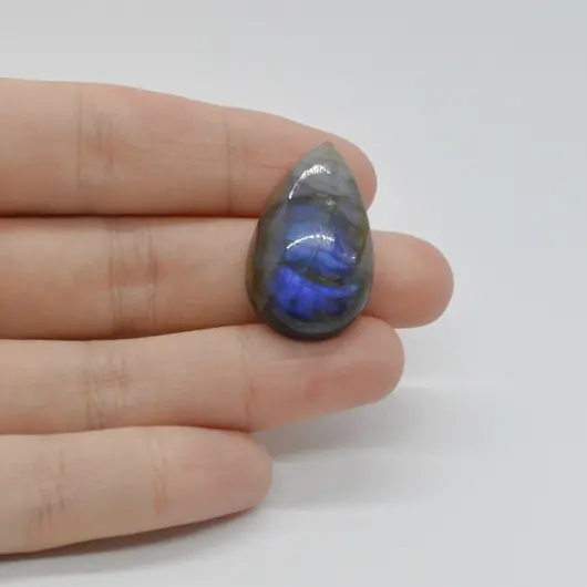 Cabochon Labradorit Albastru 28x17x8mm C542