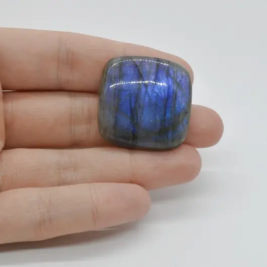 Cabochon Labradorit Albastru 28x28x7mm C143