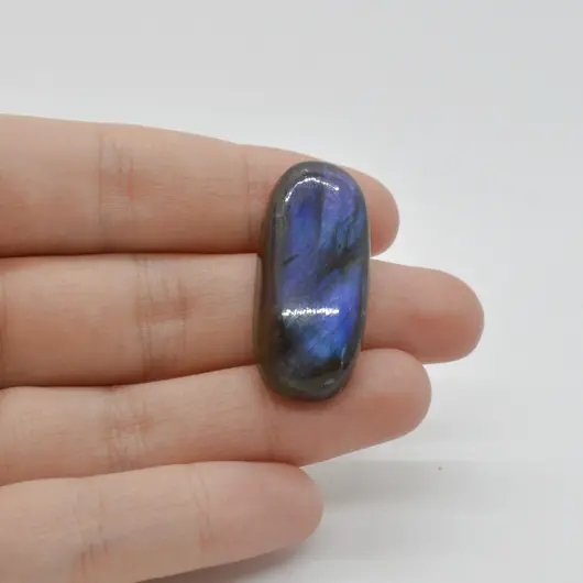 Cabochon Labradorit Albastru 34x15x9mm C252