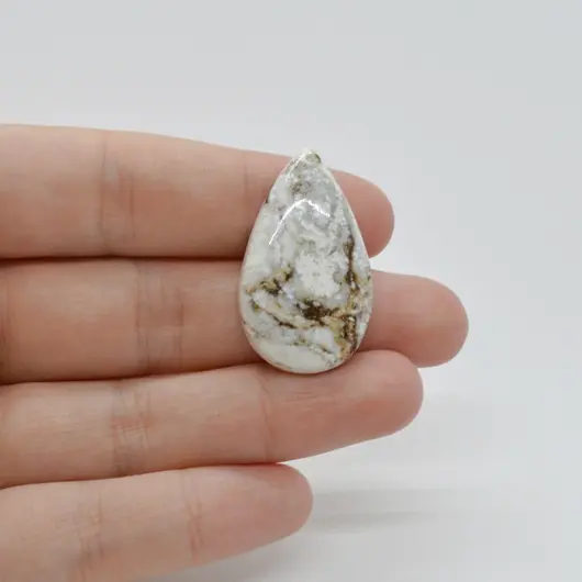 Cabochon Magnezit 33x20x5mm C12