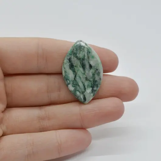 Cabochon Mariposit  33x21x4mm C63