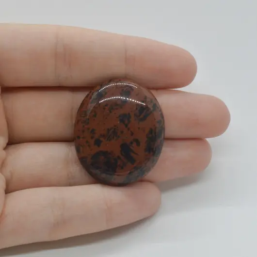 Cabochon Obsidian Mahon 32x27x8mm C22