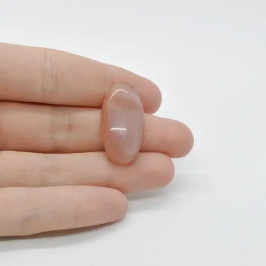 Cabochon Piatra lunii piersica 29x15x7mm C56