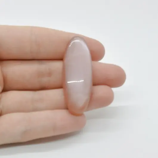 Cabochon Piatra lunii piersica 44x16x7mm C9