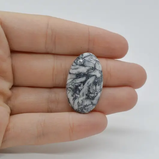Cabochon Pinolith 30x18x5mm C38