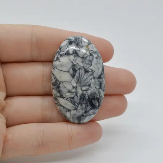 Cabochon Pinolith 44x27x7mm C39