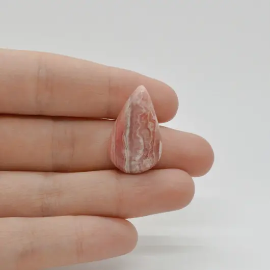 Cabochon Rodocrozit 26x16x5mm C69