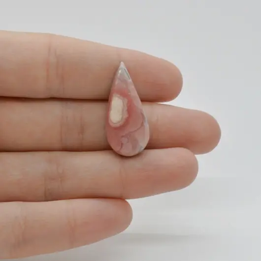 Cabochon Rodocrozit 27x13x6mm C25