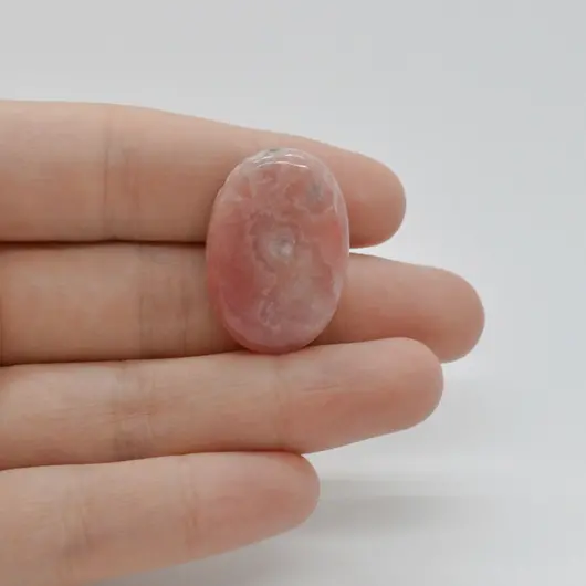 Cabochon Rodocrozit 28x19x6mm C20