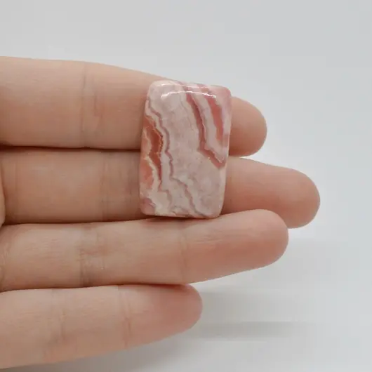 Cabochon Rodocrozit 29x19x6mm C16