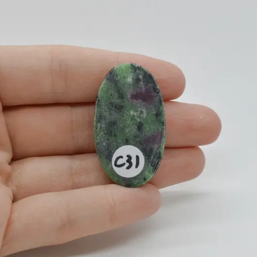 Cabochon Rubin in zoisit 38x22x6mm C31, imagine 2