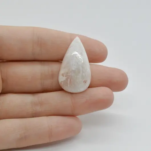 Cabochon Scolecit A+ 30x17x6mm C50