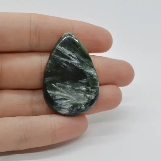 Cabochon Serafinit 40x27x6mm C31