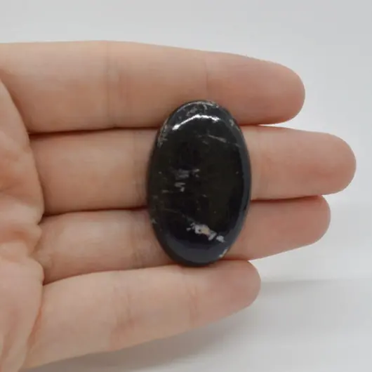 Cabochon Turmalina Negra 35x22x7mm C19