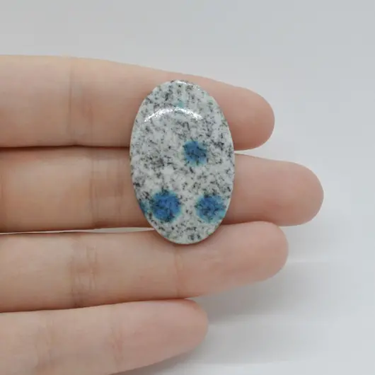 Cabochon K2 33x21x5mm C21