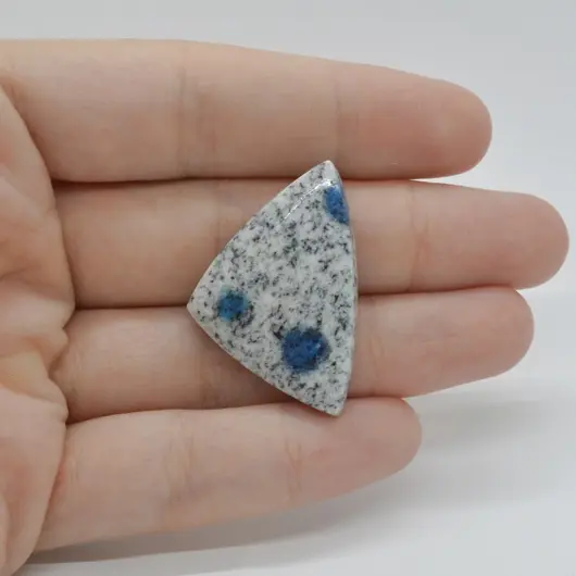 Cabochon K2 33x22x6mm C65