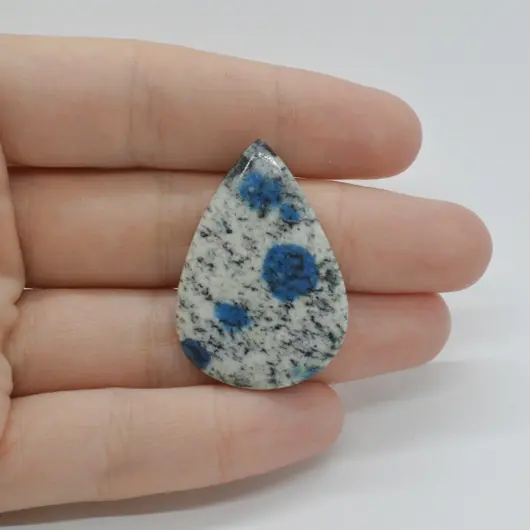 Cabochon K2 35x24x4mm C151