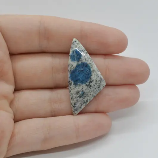 Cabochon K2 38x18x5mm C159