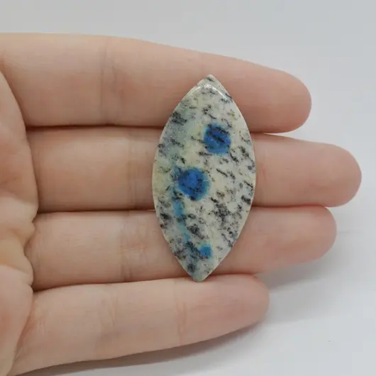 Cabochon K2 42x21x4mm C139