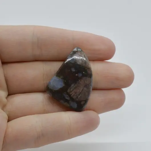 Cabochon Que Sera 33x23x7mm C10