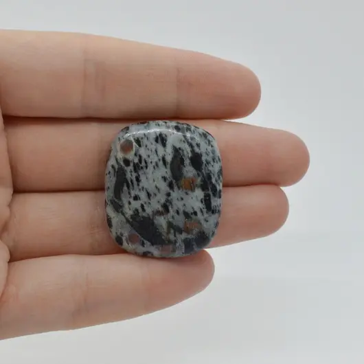 Cabochon Hornblend 30x26x5mm C48