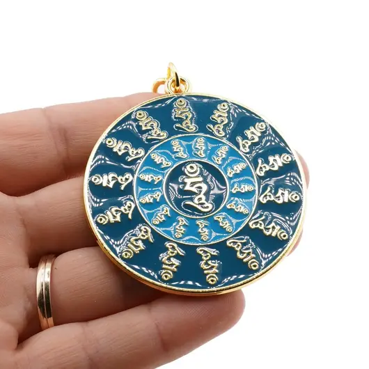 Amuleta Feng Shui din metal de protectie cu Silaba HUM 2023, imagine 3