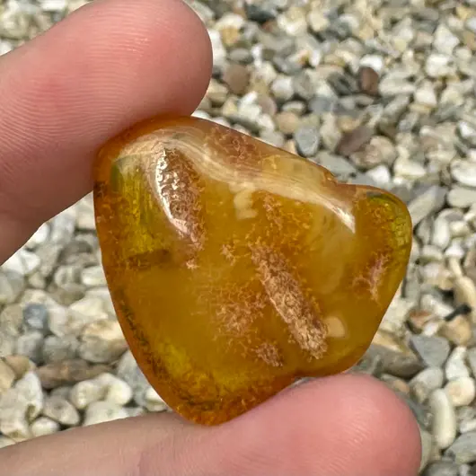 Chihlimbar rulat, cristal natural unicat, A28