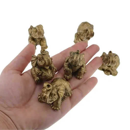 Set 6 statuete Feng Shui Elefanti din rasina aurie, 4-5cm, imagine 3