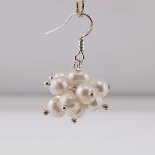 Cercei cu agatatoare handmade perle de cultura albe, imagine 2
