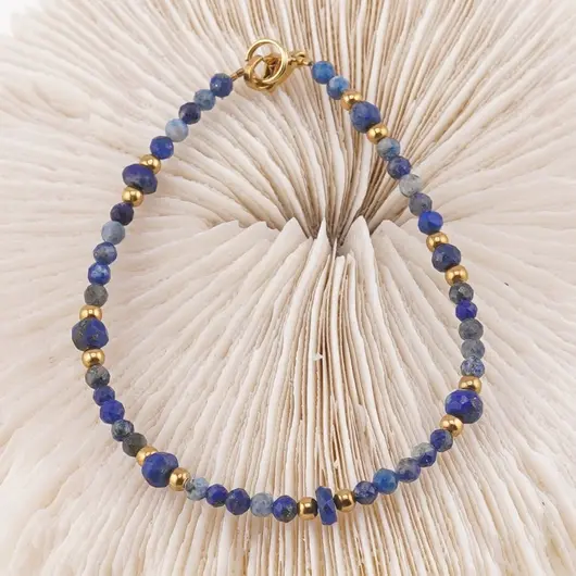 Bratara Lapis Lazuli sfere fatetate 3mm si discuri fatetate 5-6mm cu bumbi din inox auriu, imagine 2