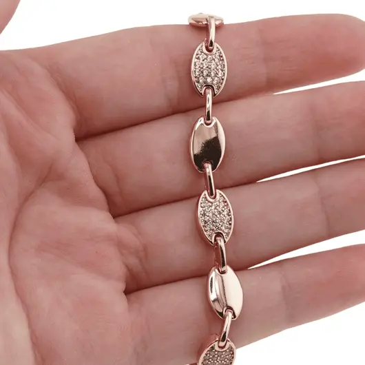 Bratara din cupru placat cu aur roz 18k cu elemente din zirconiu, model banut oval, imagine 3