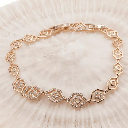 Bratara din cupru placat cu aur roz 18k cu elemente din zirconiu, model romb, imagine 2