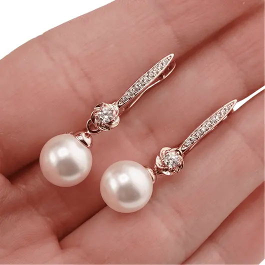 Cercei din cupru placat cu aur roz 18k cu perla si zirconii incrustate, 31mm, imagine 4