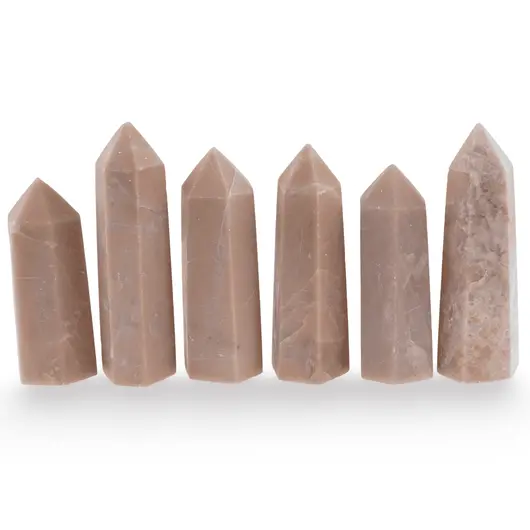 Turn / Obelisc din Opal roz