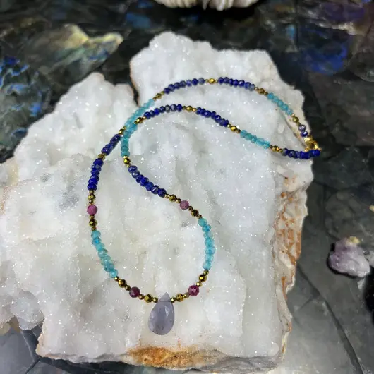 Colier Lapis Lazuli, Apatit, Rubin, Iolith si Hematit auriu, 2-15mm, imagine 6