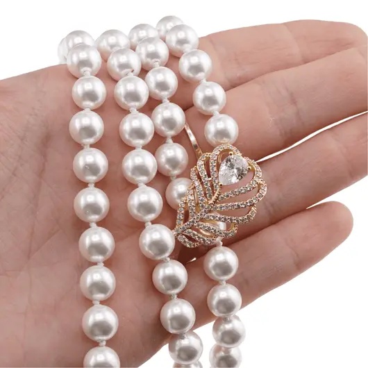 Colier reglabil cu Perle de Mallorca albe si accesoriu pana de paun aurie, 8mm, imagine 4
