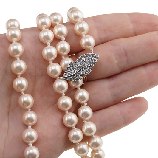 Colier reglabil cu Perle de Mallorca crem si accesoriu pana argintie, 8mm, imagine 4