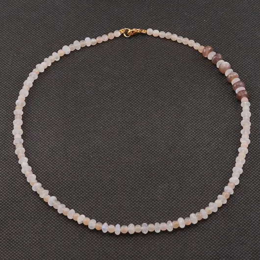 Colier Piatra lunii discuri fatetate 6-8mm si sfere 4mm, imagine 4