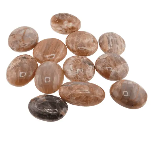 Cristal natural Piatra Lunii piersica oval rulata, 45-55mm