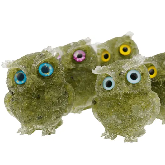Bufnita din rasina cu spartura Peridot, 6cm, imagine 3