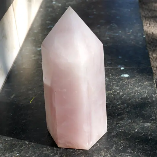 Turn / Obelisc din Cuart roz, A13, imagine 3
