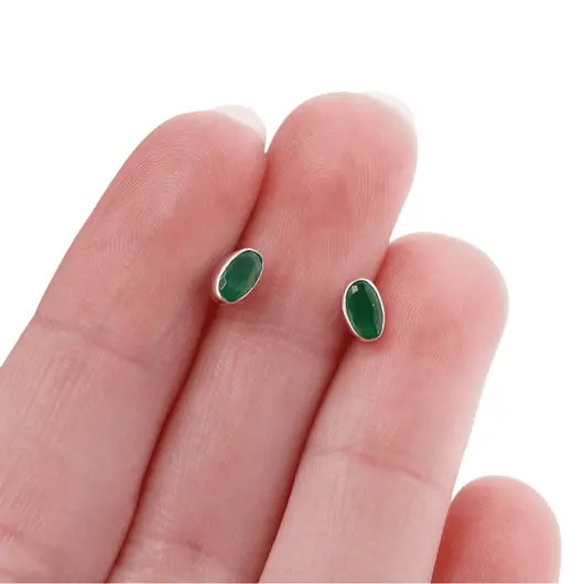 Cercei cu surub si montura ovala din argint 925, Onix verde 5mm x 3mm, imagine 4