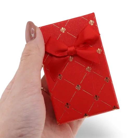 Cutie pentru cadou dreptunghiulara rosie cu motive regale, 8x5cm, imagine 3