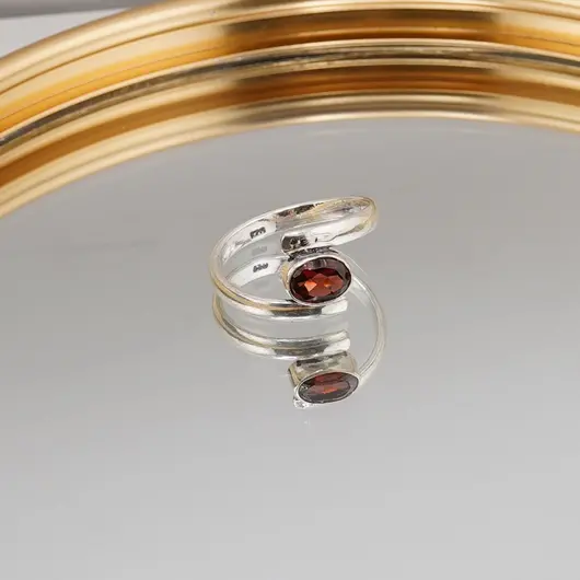 Inel din argint 925, model rasucit cu cristal natural - Granat masura 52, imagine 5